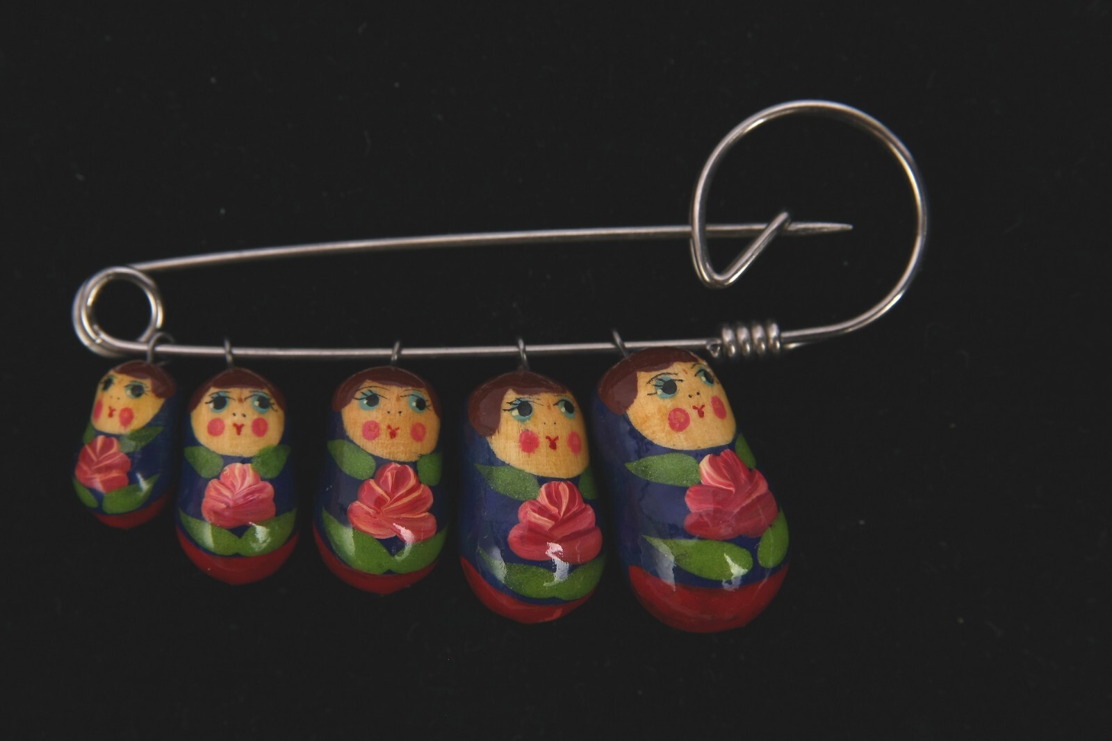VTG Russian Matryoshka Family Nesting Doll Brooch Pin Blue Roses – Mother’s Day