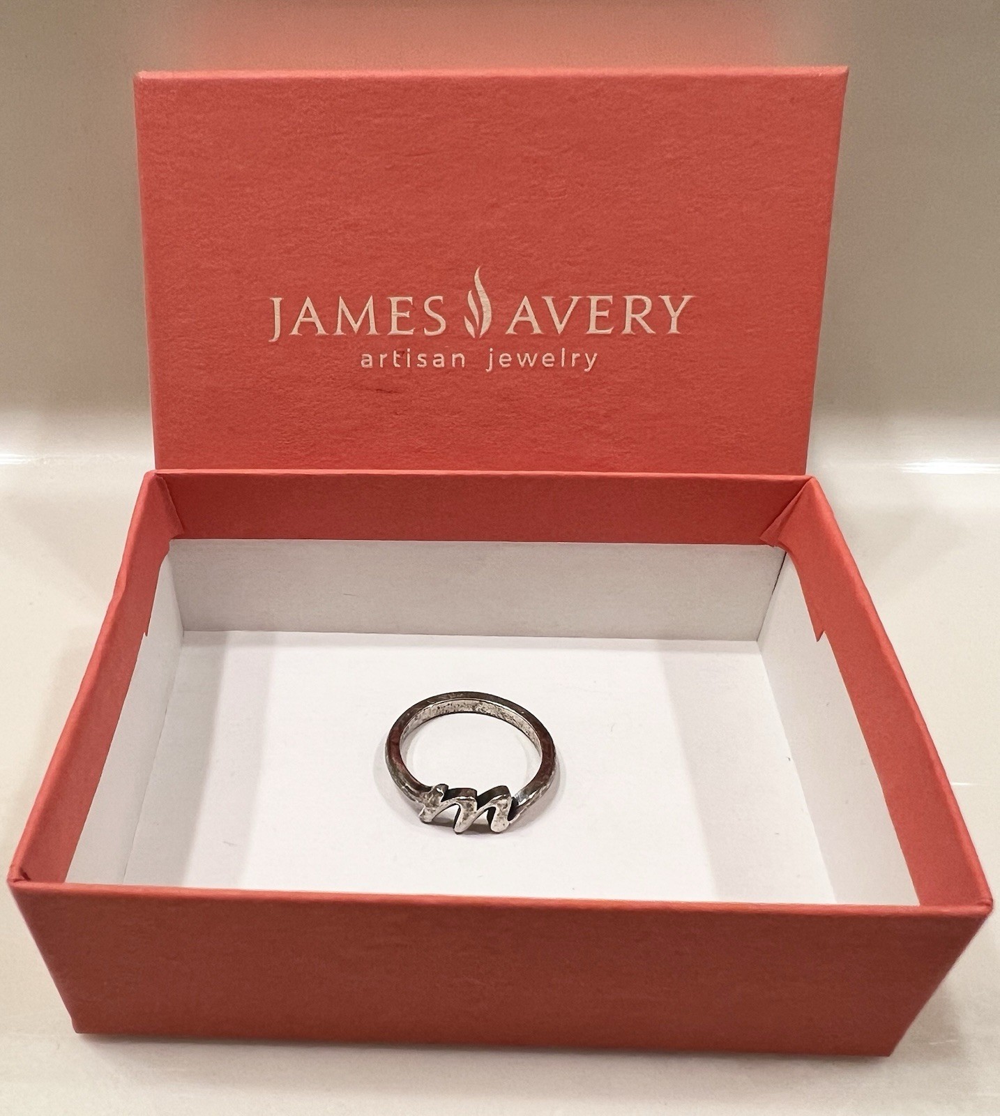 James Avery Sterling Silver .925 M Initial Ring Size 8.5