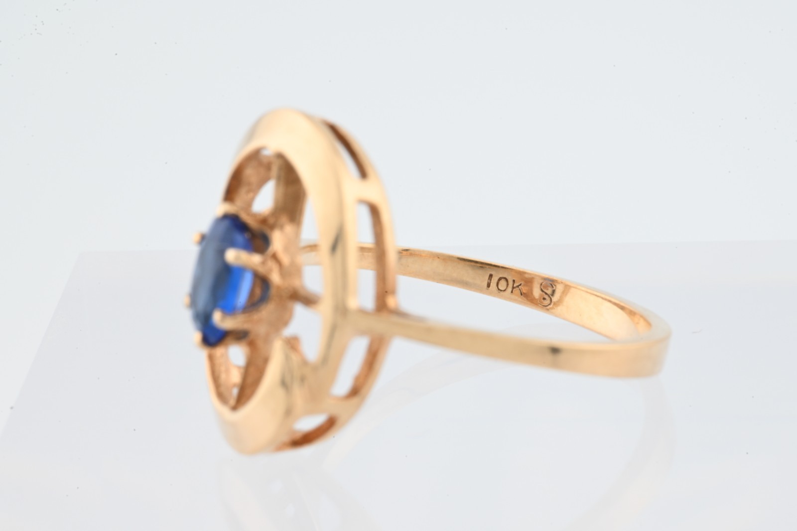Vintage 10k Yellow Gold Oval Orbit Lab Created Spinel Ring Size 6 Mod Vibe