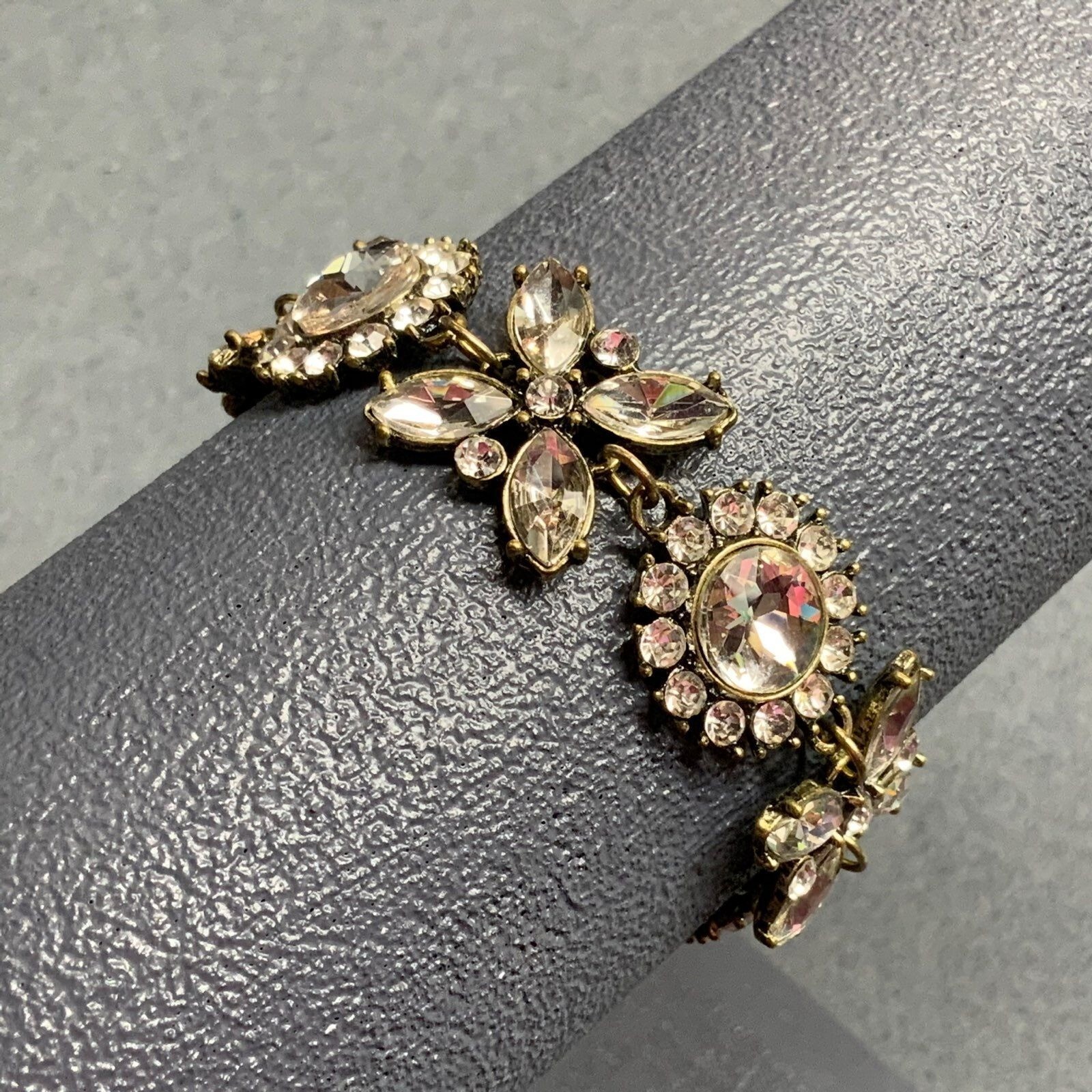 Charming Charlie Rhinestone Bracelet 7 In Flower Bronze Gold Bling Glam Prom 90s