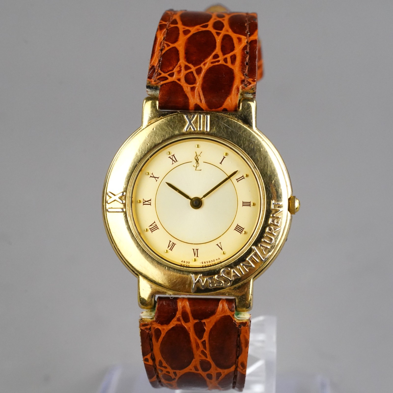 Yves Saint Laurent Vintage Men’s Watch 4620-E60957 Silver 31mm New Battery