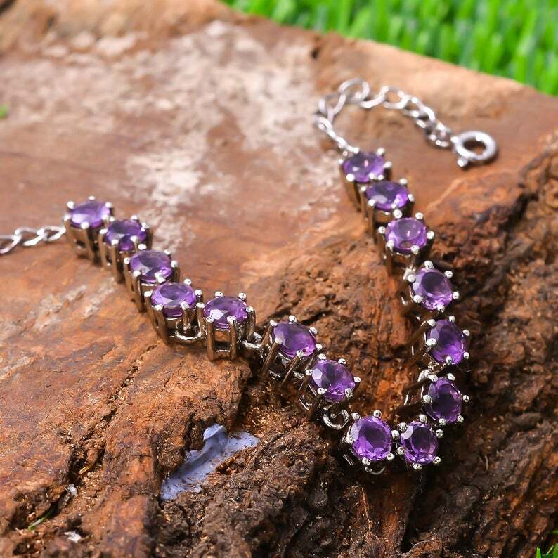 Natural Purple Amethyst Round Gemstone 92.5 Sterling Silver 11.9 Gram Bracelet