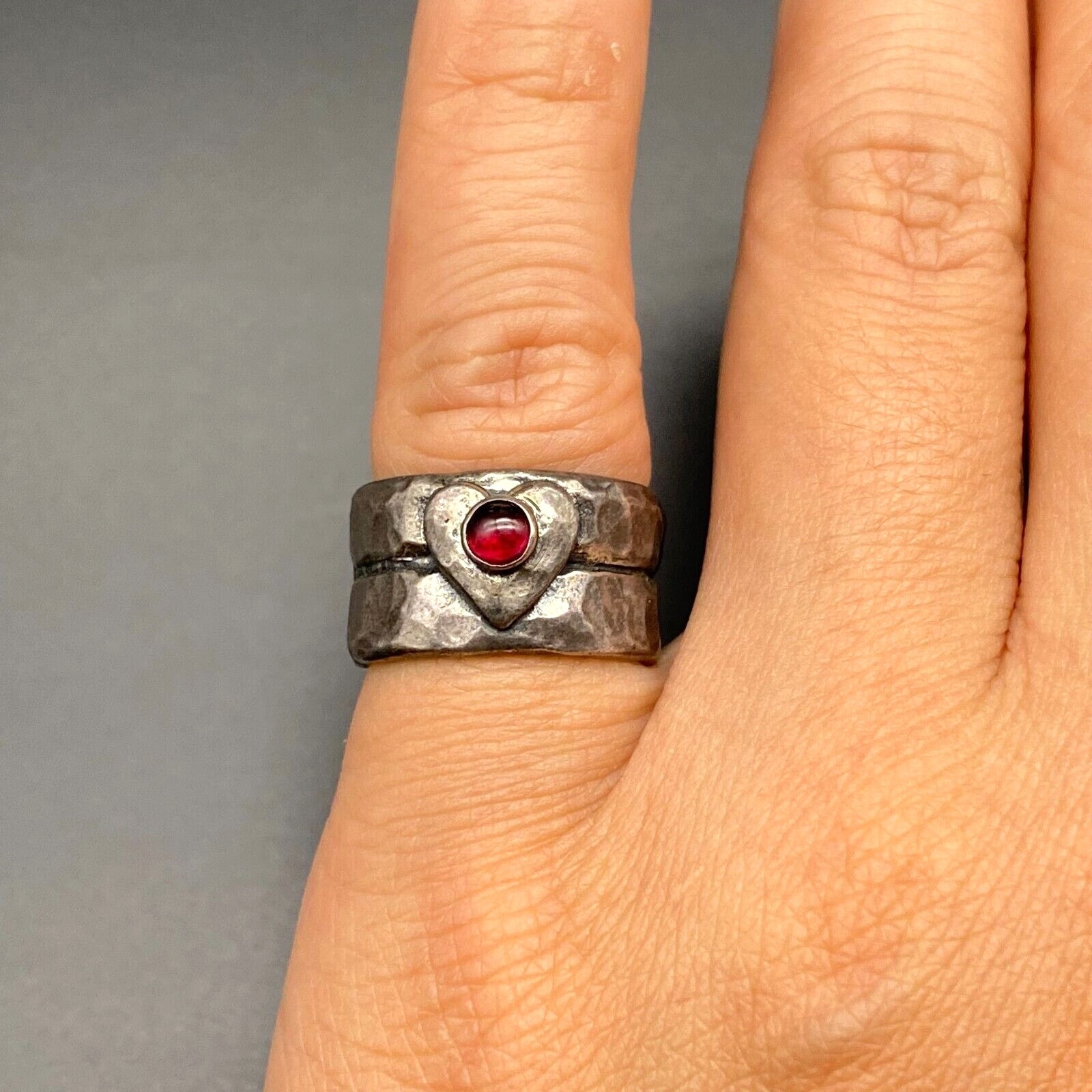 Vintage Burgundy Stone Heart Sterling Silver Ring Size 5