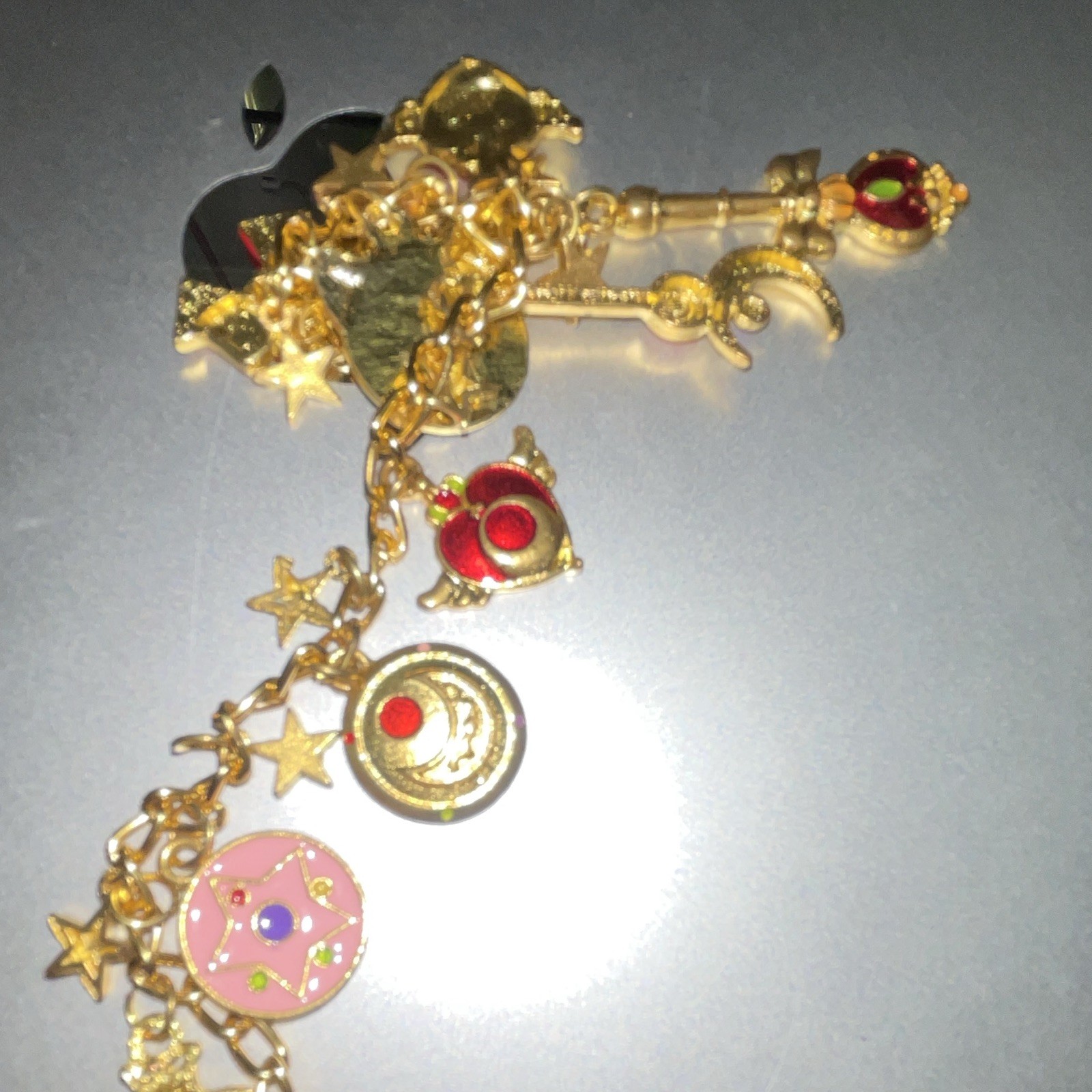 Gold Tone Anime Enamel Dangle Charm Chain Bracelet .Sailor Moon❤️