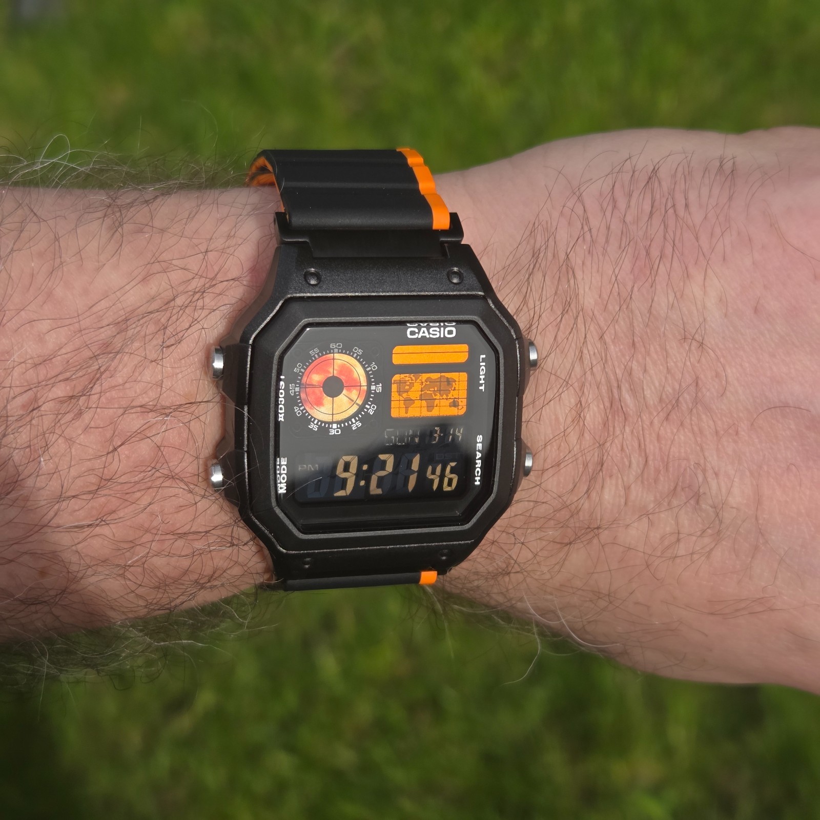 CASIO AE-1200WHD. Royale World Time Mod. Blood Moon (Dark Edition), Hydromod.