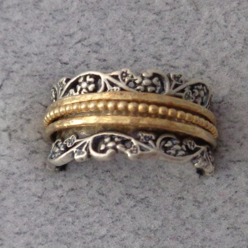 Sterling Silver Two Tone Spinner Band Ring Signed PZ Sz 7 – 7.5 Intricate Scroll