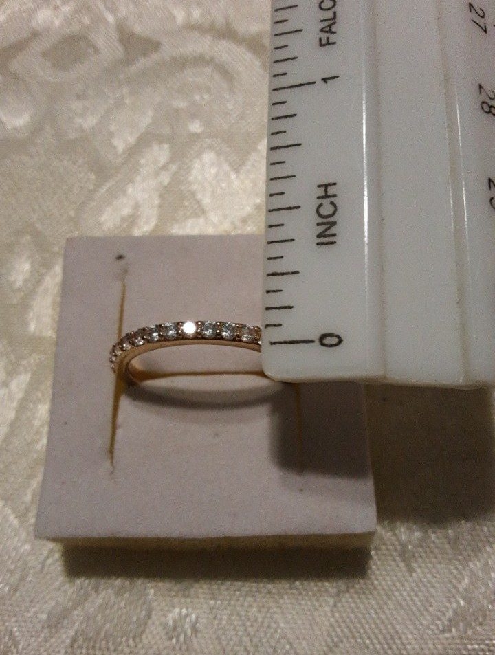 0.6 ctw Lab Created White sapphire Band Ring, Size 7
