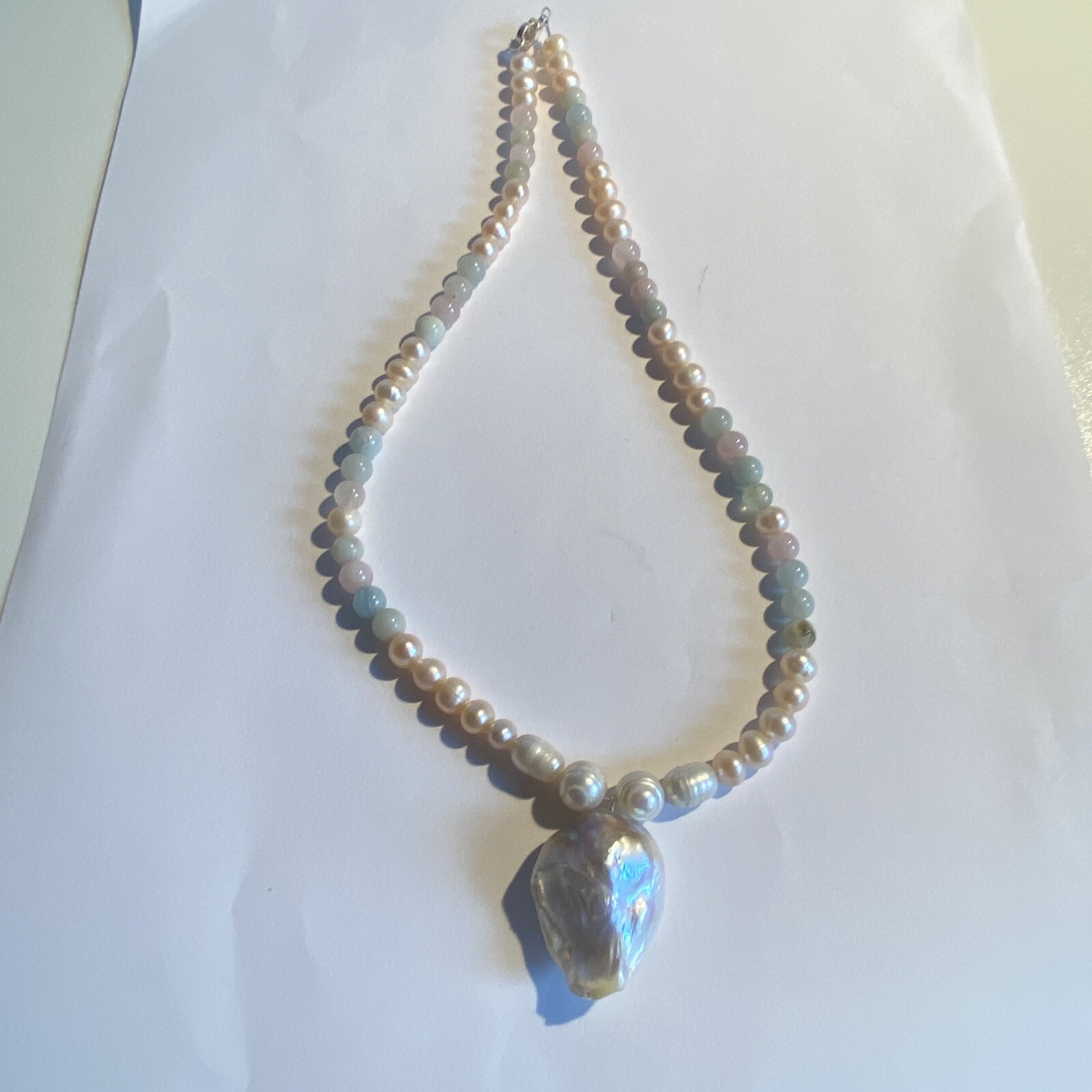 Freshwater Pearl Necklace with Big Pearl and Beryl and Rose Quartz