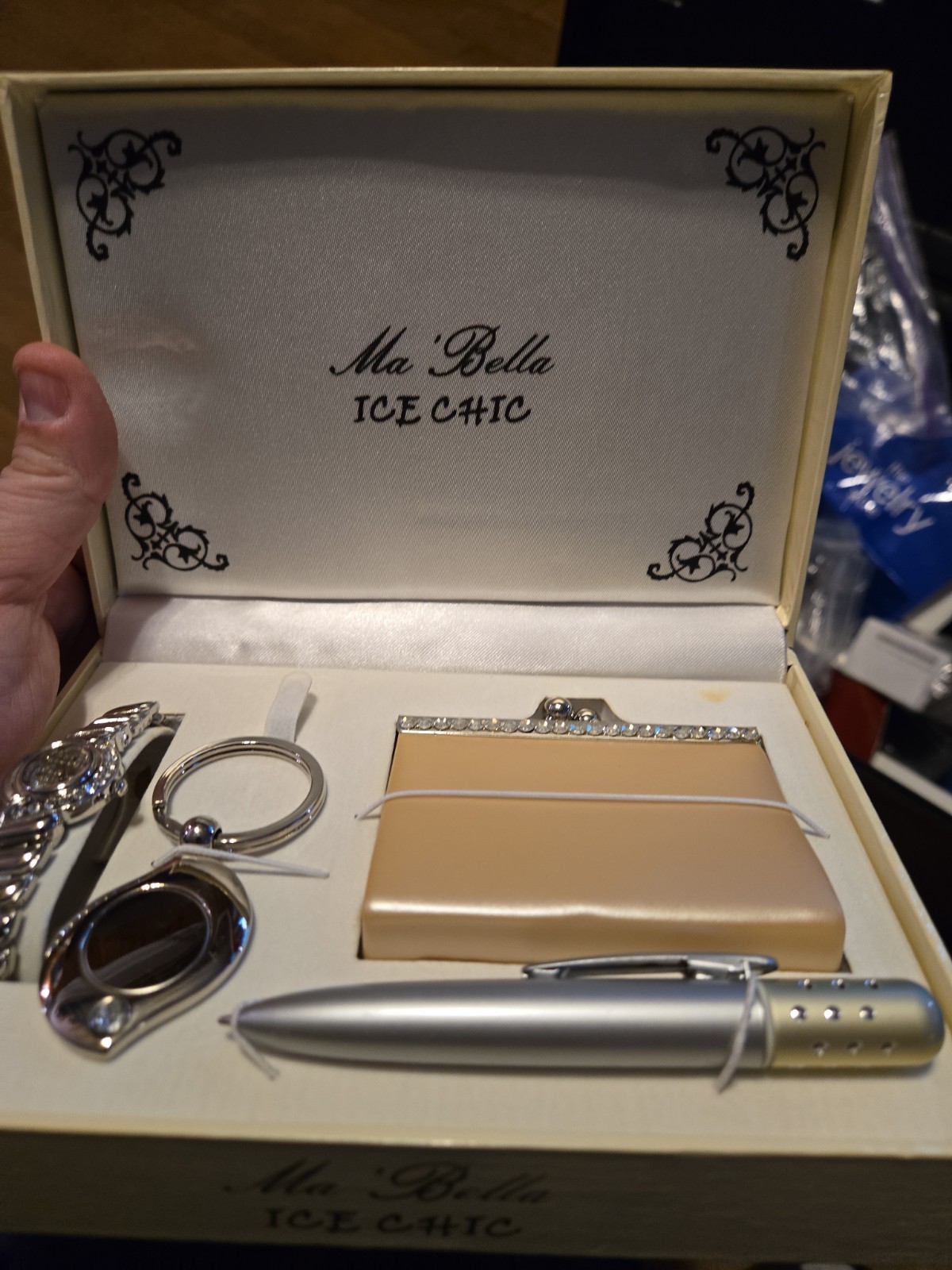 Ma’ Bella Ice Chic gift set featuring a watch, pen, and matching accessories
