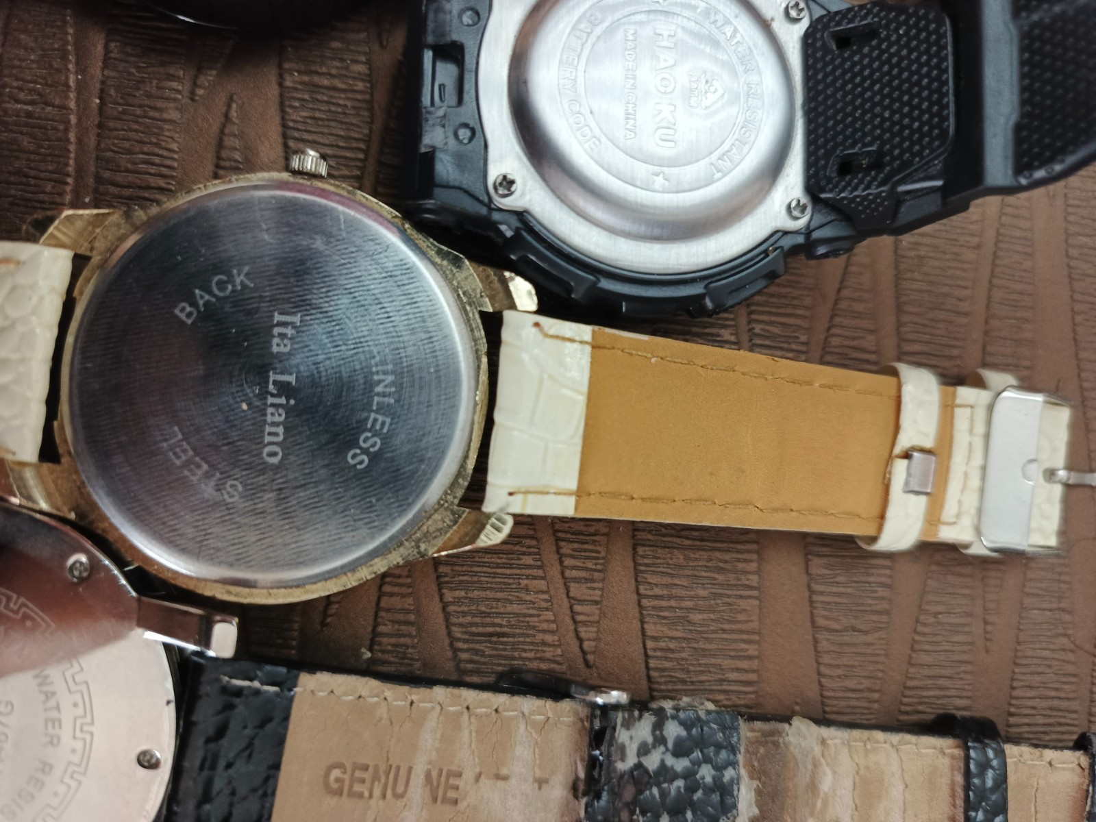 Lot Of 6 Vintage Mens Womens Watches Haoku Sanda Omax Gemstar For Parts Repair