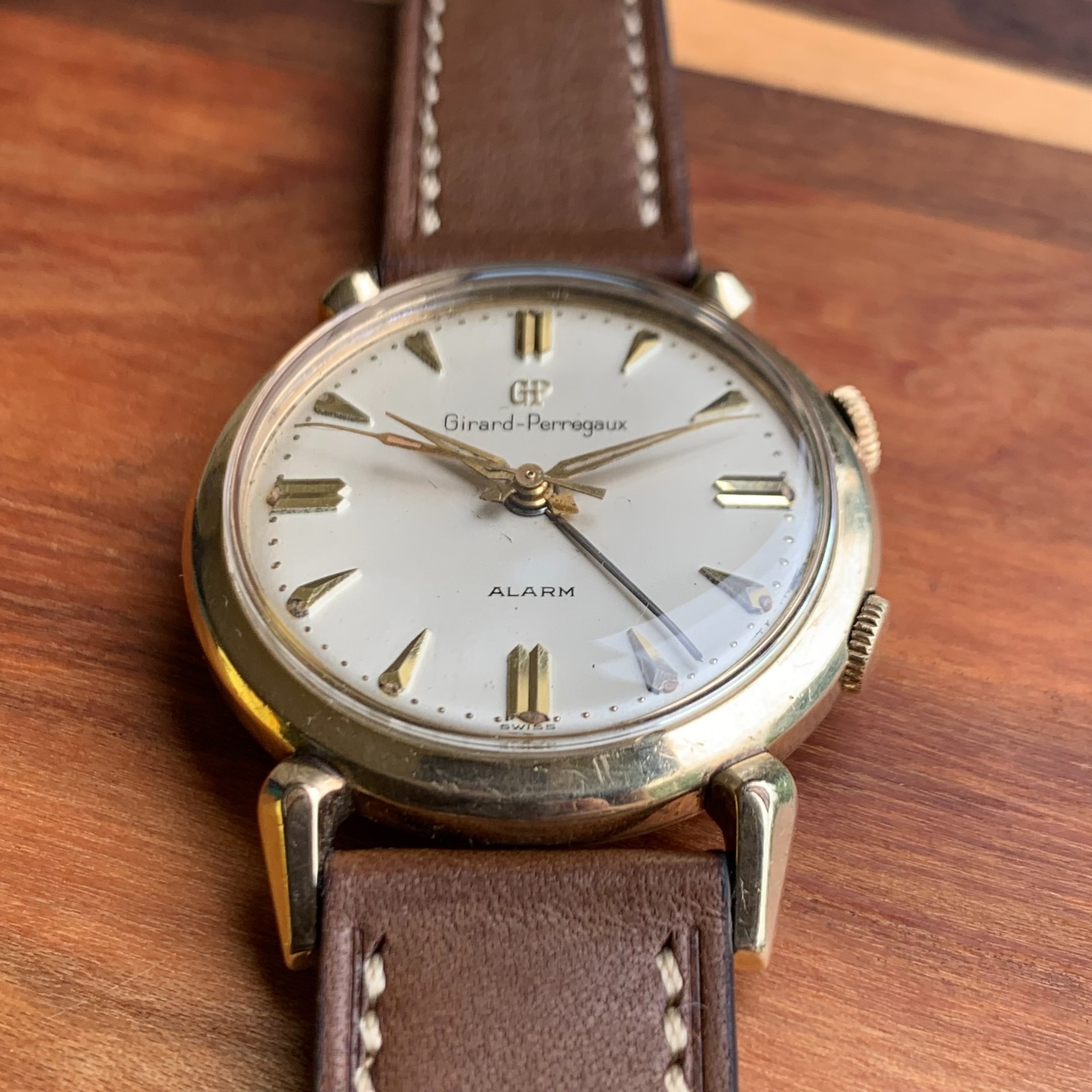 Girard-Perregaux Ref. B1915 Alarm Teardrop Lugs 10K Gold Filled Wristwatch