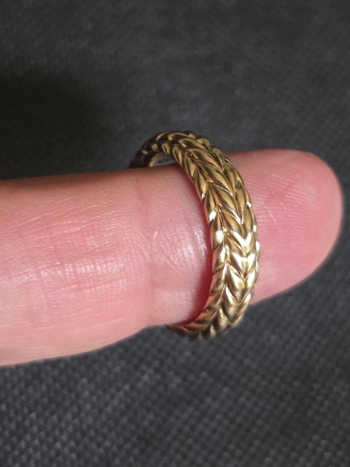 Mens David Yurman Chevron Beveled Band Ring in 18 Karat Yellow Gold