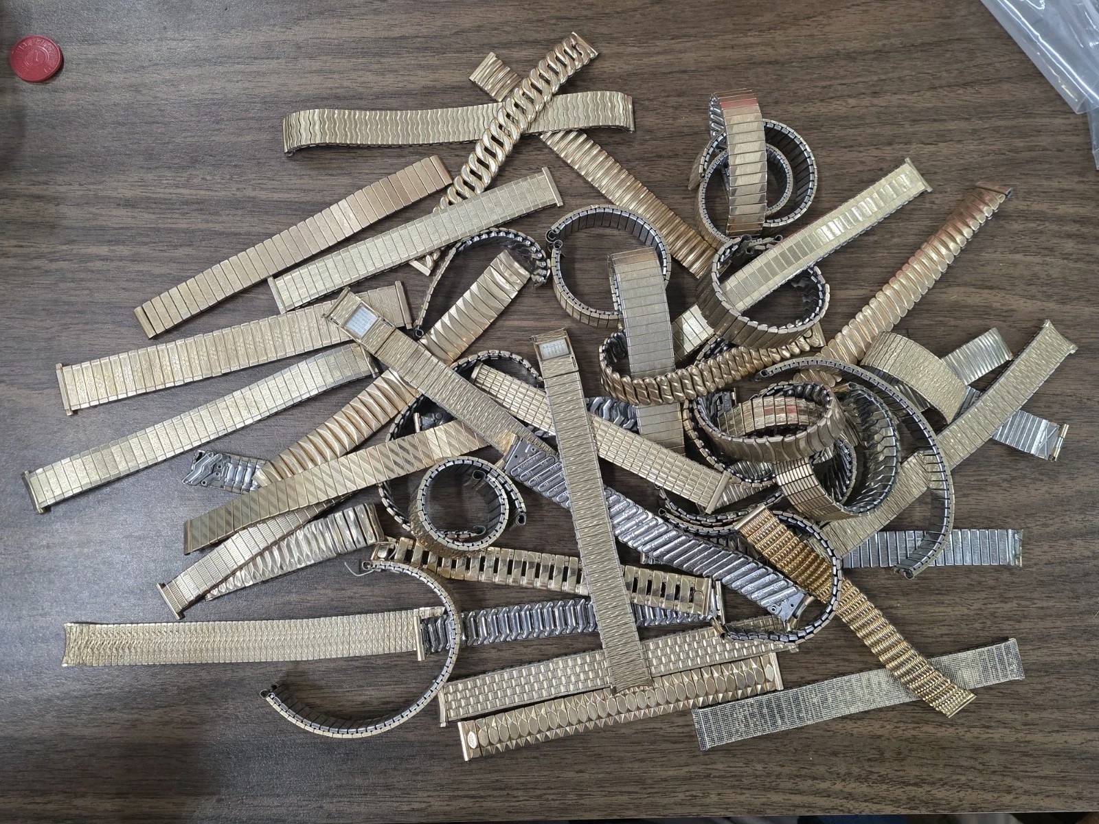 Huge Lot Of Gold Filled/RGP Top Men’s Wristwatch Bands – 1147g – VT599