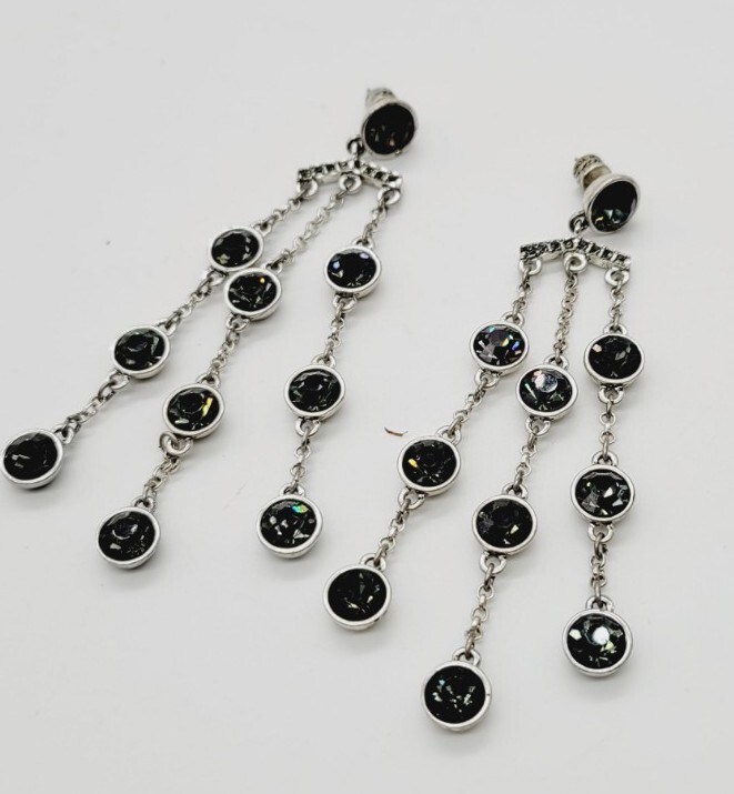 KENNETH COLE New York Silver tone Chandelier Drop Earrings 3.75 in Dangle