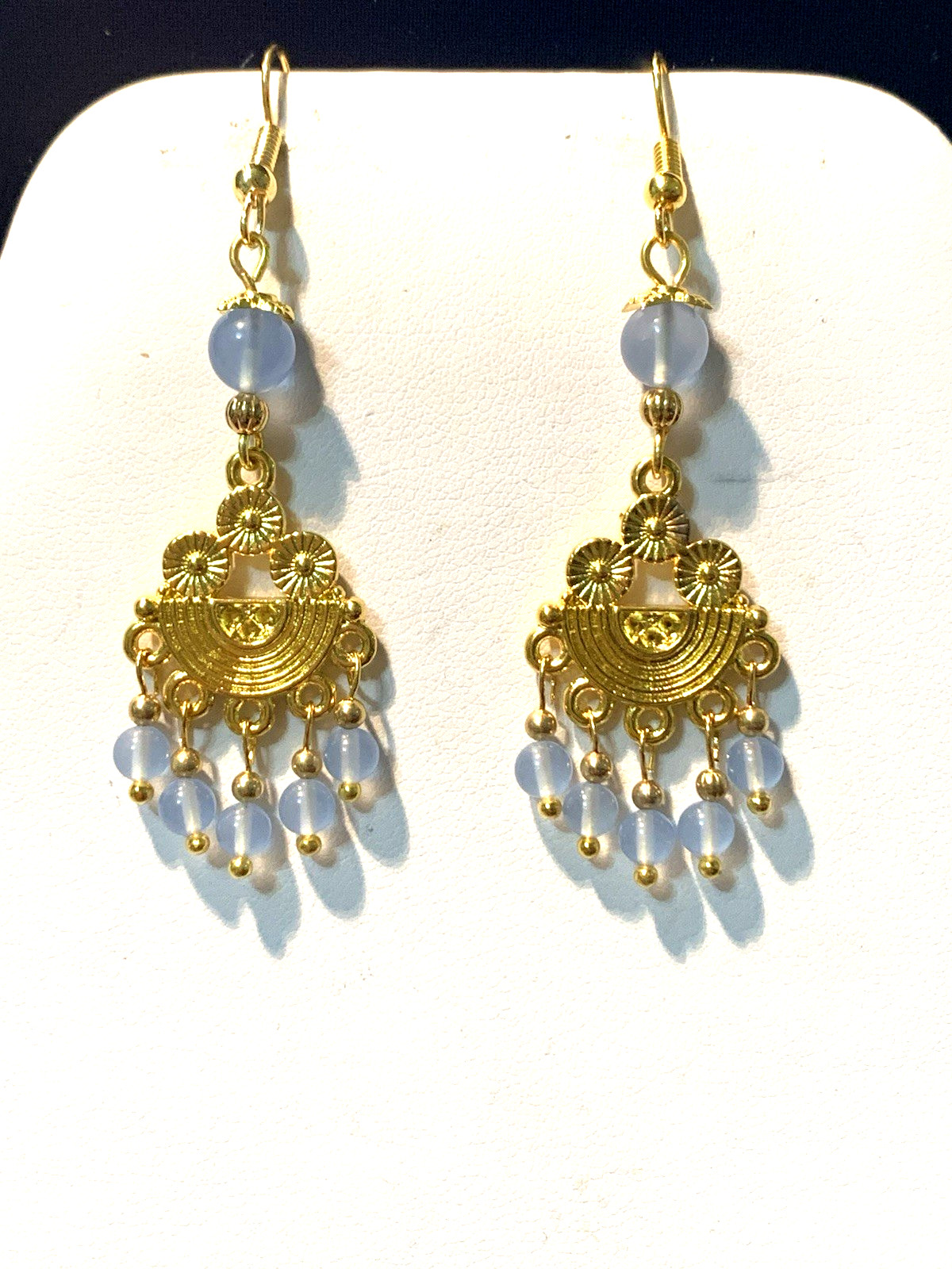 *NEW ITEM*HANDCRAFTED NATURAL BLUE CHALCEDONY ART-DECO CHANDELIER EARRINGS.g