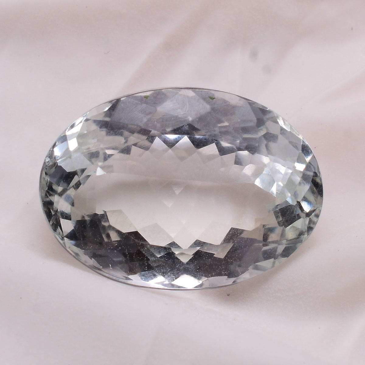 VVS 20.50 Cts Natural Topaz Untreated 19mmx13mm Oval Cut Huge Loose Gemstone