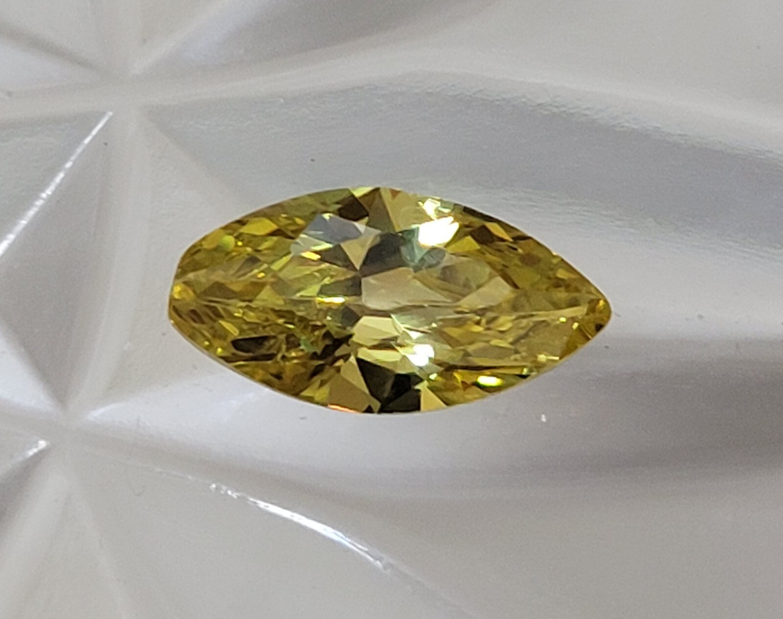 2.00 Cts Natural Brazil Loose Lemon Quartz Like Faceted Marquise Cut Gemstone