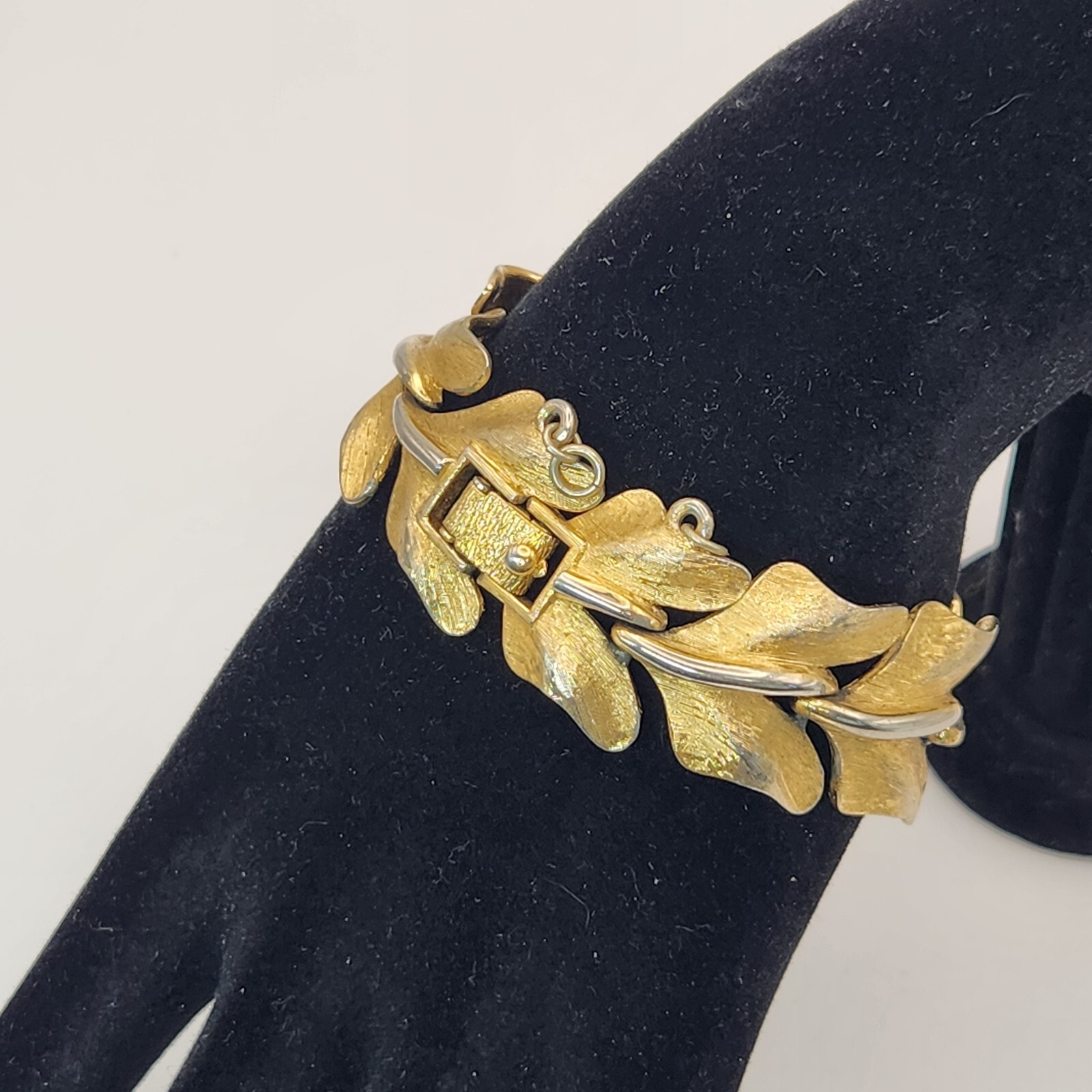 Vintage Monet Gold Tone Leaf Link Bracelet With Safety Chain Chunky Textured