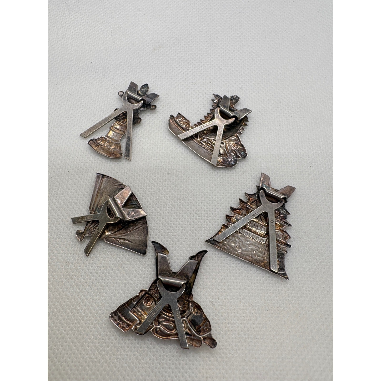 Vintage 950 Silver Japan Scarf Clip Set Dragon Boat Pagoda Samurai Fan 16.38g