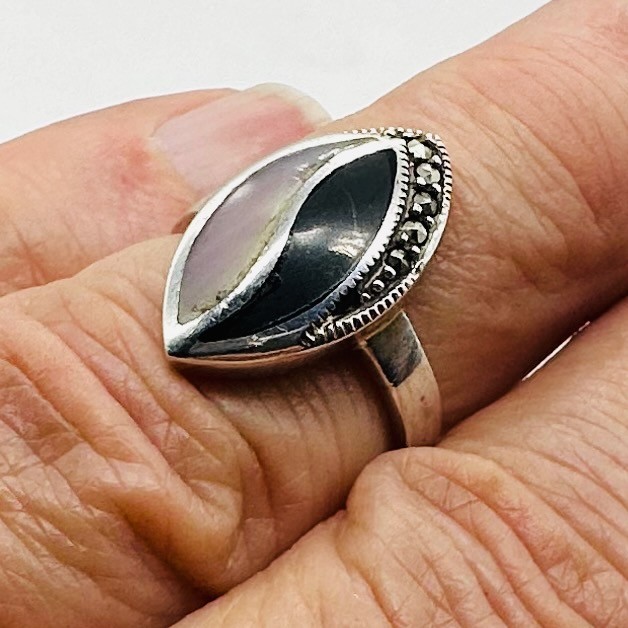 Onyx Mother of Pearl Marcasite Sterling Silver Ring | 7 | Blue, White, Silver |