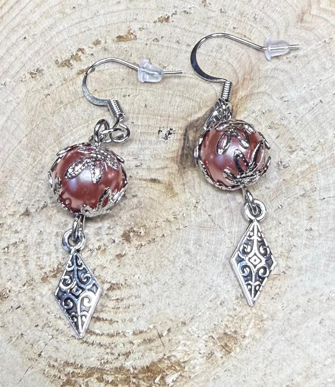 NEW Leaf Capped Mauve Pink Glass Pearl Earrings