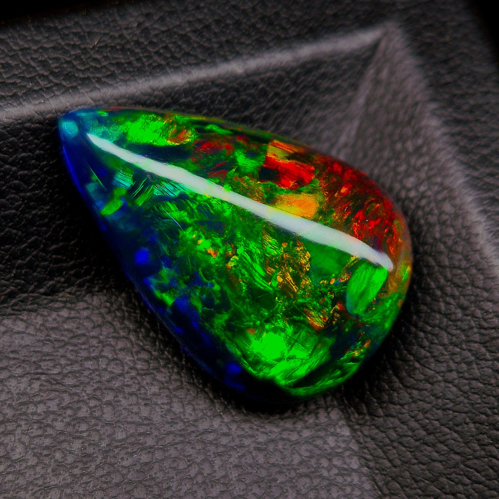 10.8 CT Natural Ethiopian ++Opal Multi Fire Loose Cabochon Gemstone 22×15 mm
