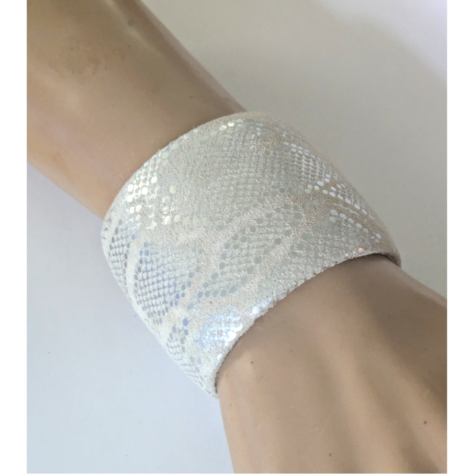 TED ROSSI NYC White & Silver Embossed Python Snake Skin Wide Cuff Bracelet