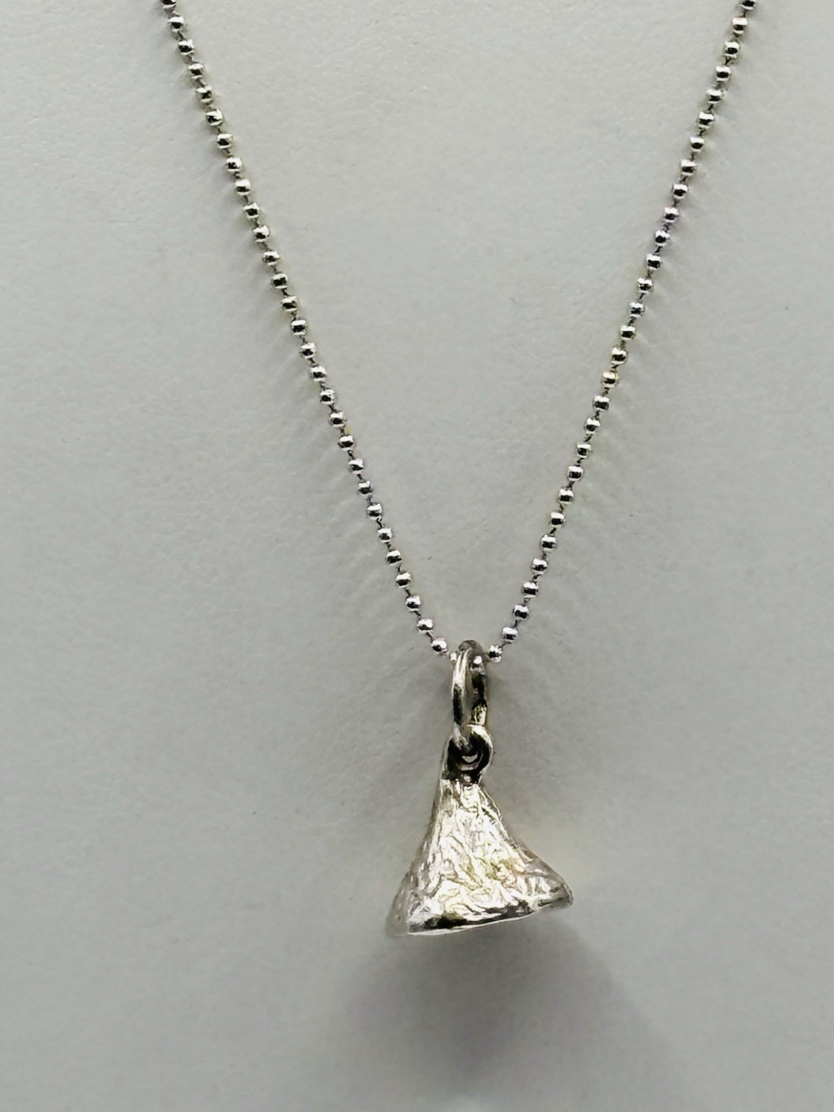 VTG Christmas Solid Sterling Silver 925 Mini Hershey’s Kiss Pendant Necklace 18”