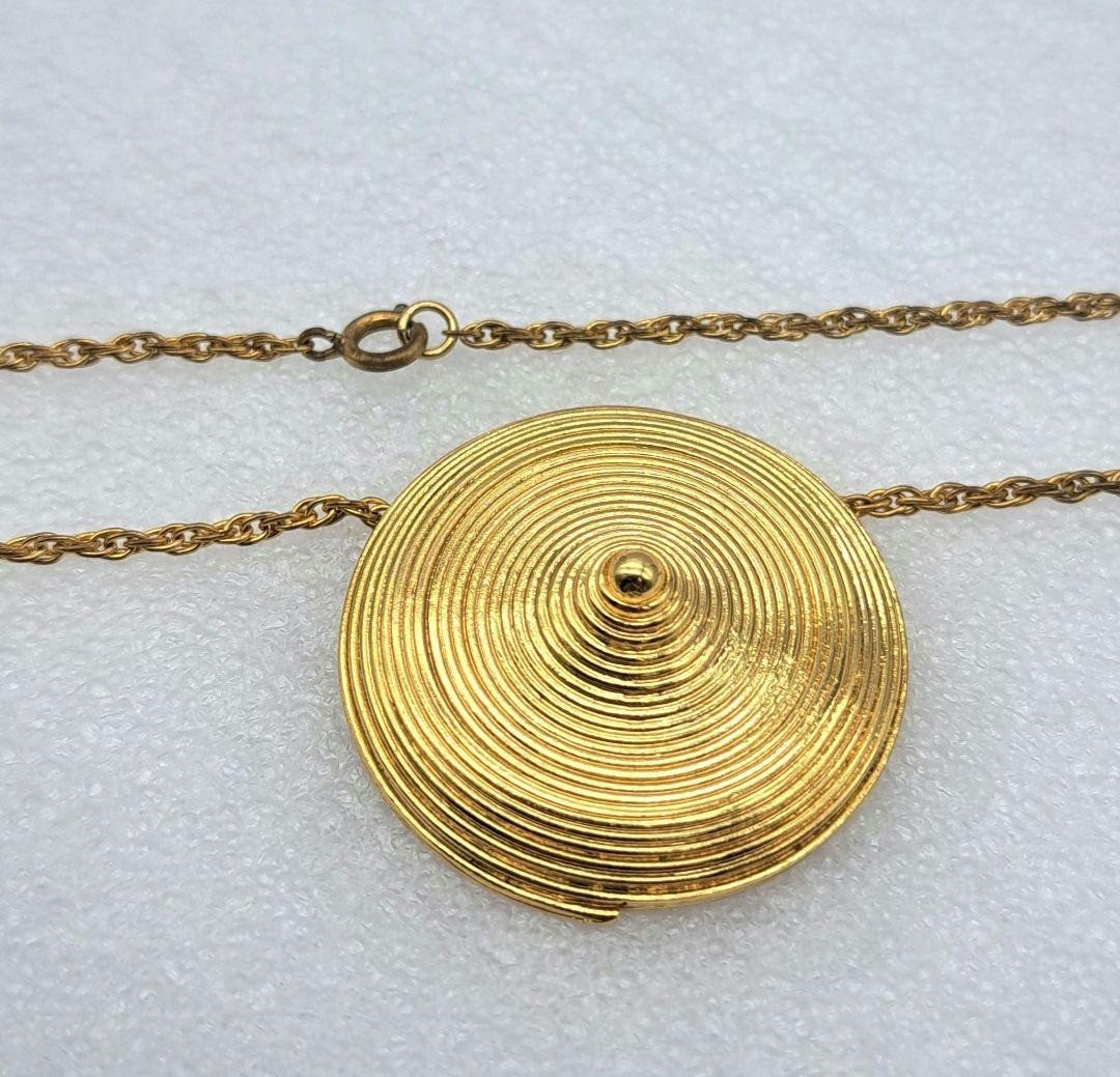 LANVIN PARIS Vintage Gold color Necklace Cone type