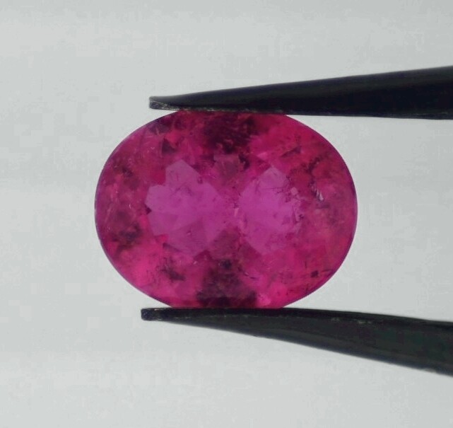 RUBELLITE TOURMALINE 10.00 x 8.50 MM OVAL CUT F-185
