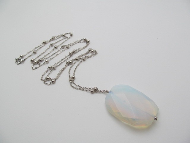Vintage Iridescent Clear Glass Stone Oval & Ball Long Chain Link Necklace 37 In