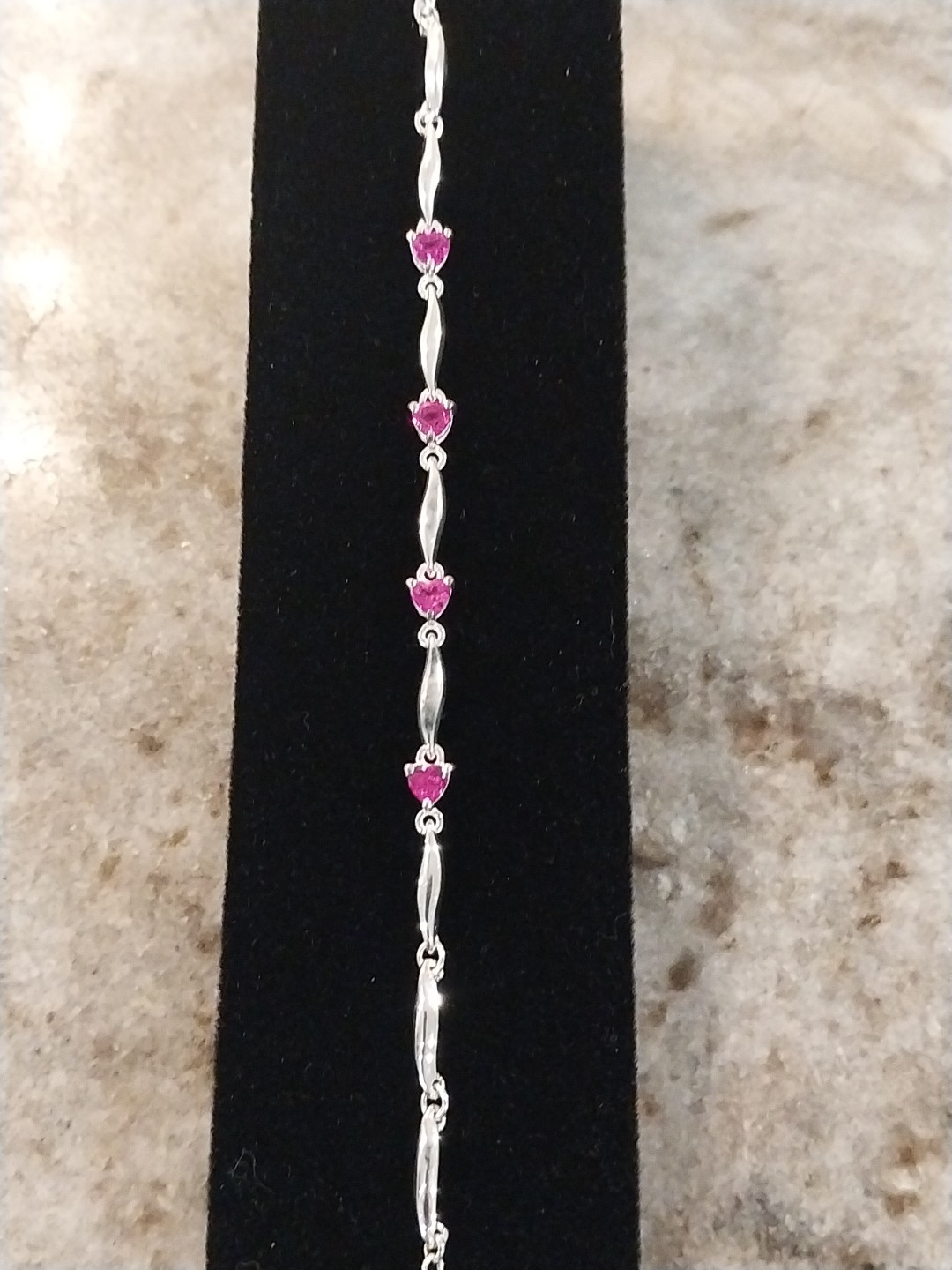 Lab Created Ruby Heart Station Bracelet in Sterling Silver (7.25 In) 1.35 ctw