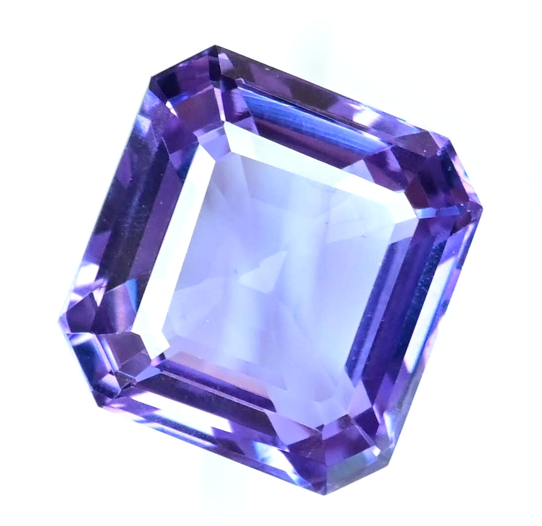 Flawless Natural Alexandrite Color Change 20.00 Ct Octagon Certified Gemstone