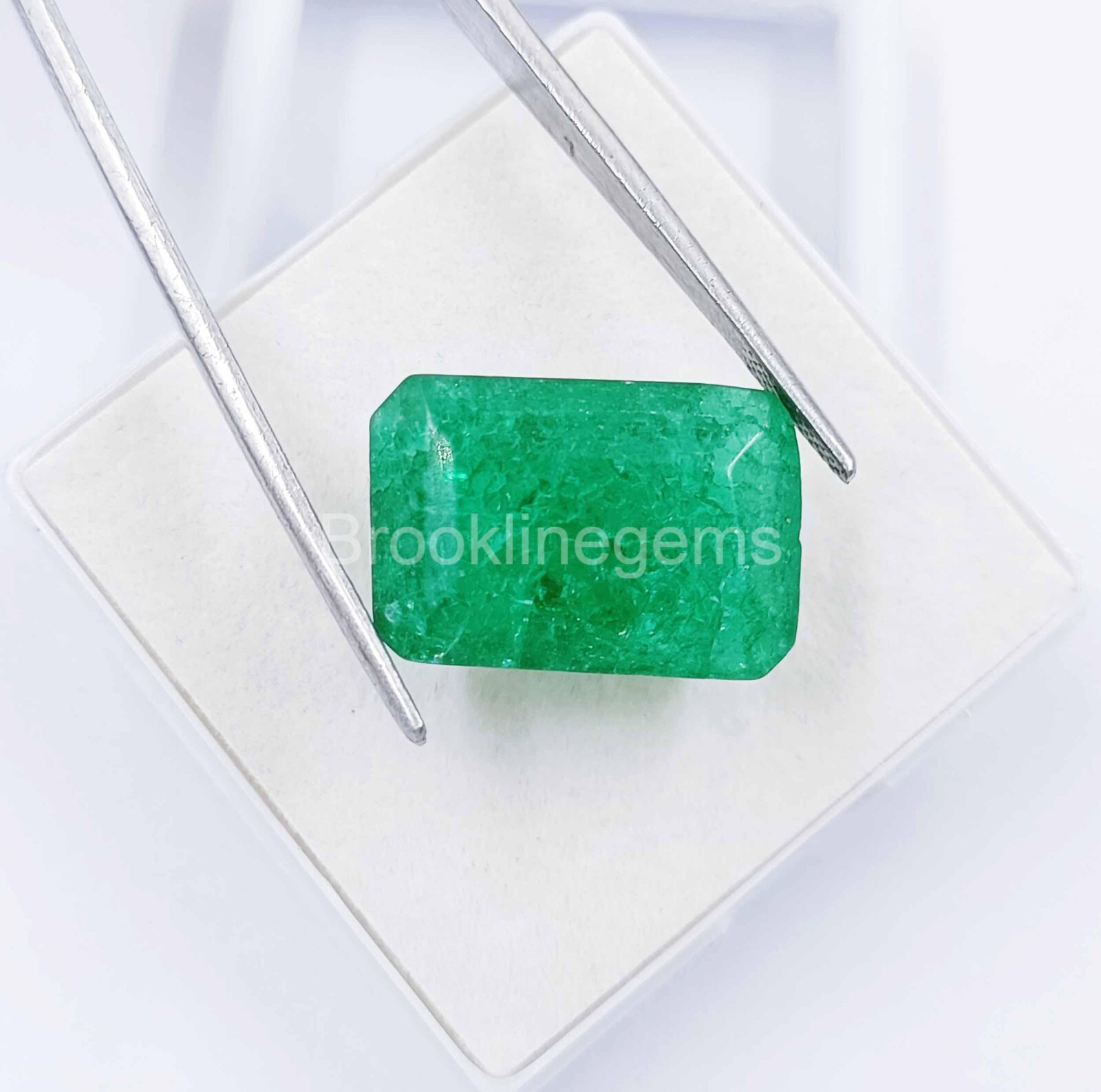Natural EGL Certified 20 Ct Zambia Emerald Cut Green Emerald Loose Gemstone EKU