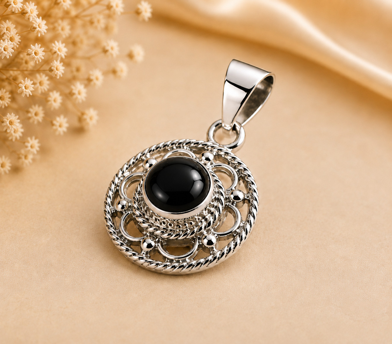 925 Sterling Silver Black Onyx Vintage Filigree Round Pendant Necklace Gift
