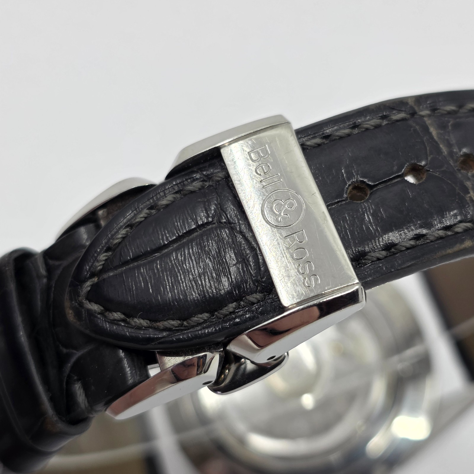 Bell & Ross Officer Automatic Steel 41mm Silver Dial on Strap BR123-95-SP