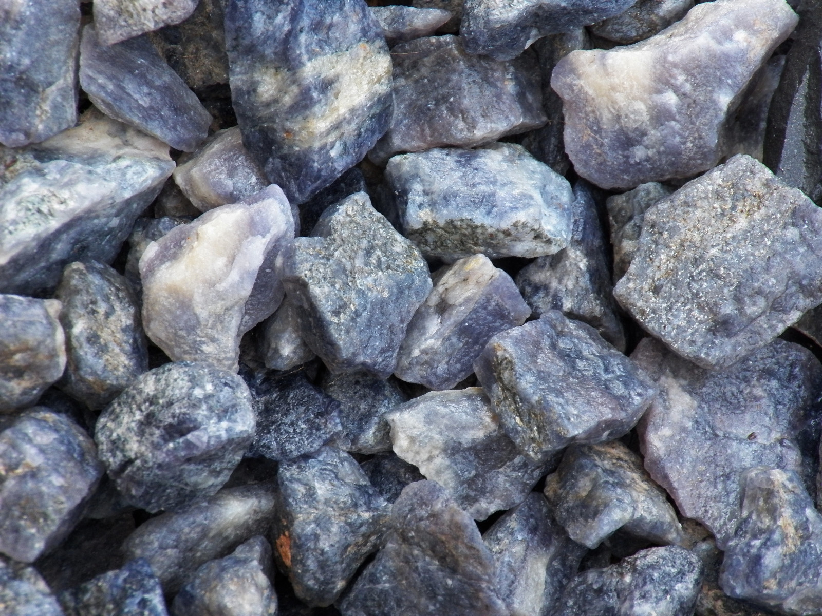2000 Carat Lots of Iolite Rough – Plus a FREE Faceted Gemstone