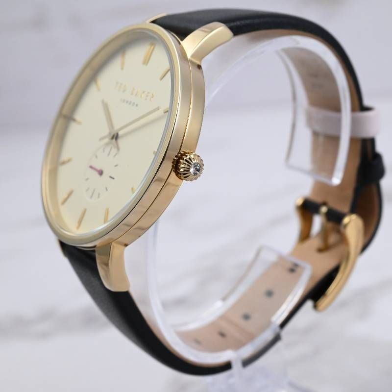 Condition New Battery Working Item TED BAKER Ladies Mens Wristwatch Quartz Small