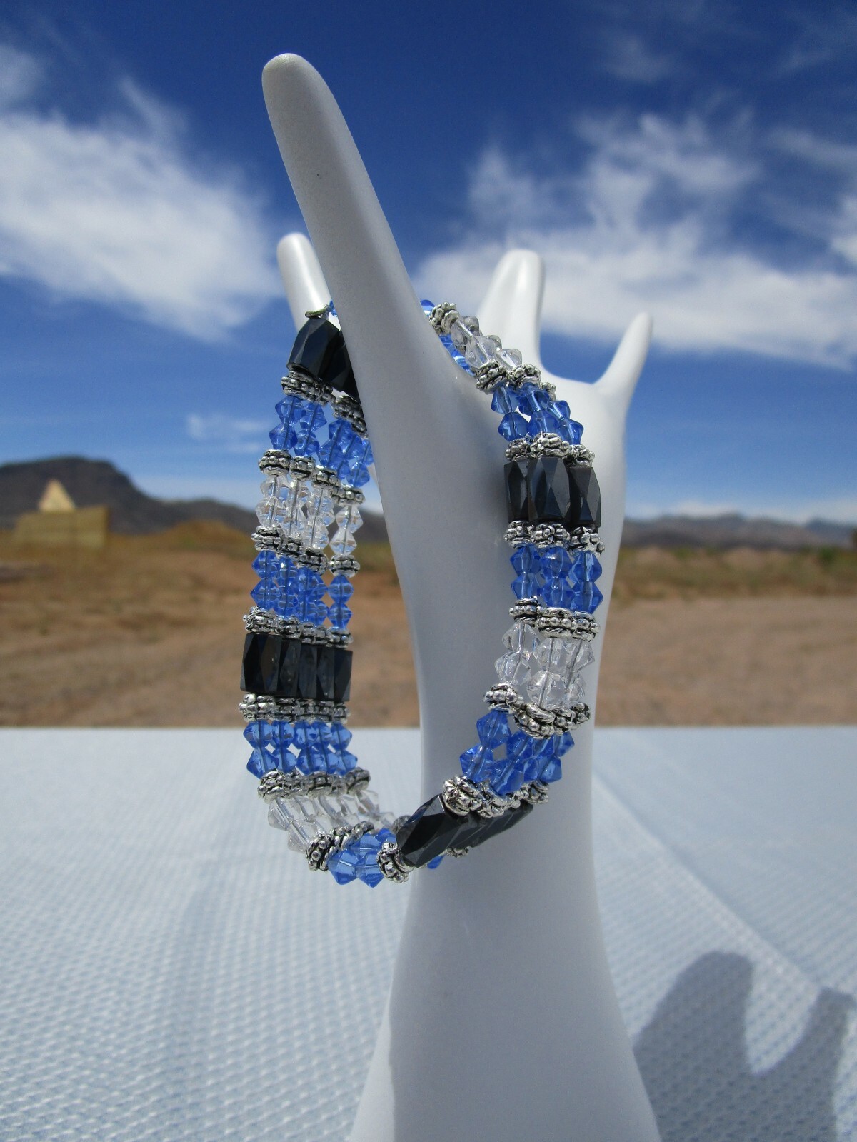 New Magnetic Wrap 36″ Light Blue & Clear Glass Beads Hematite Beads