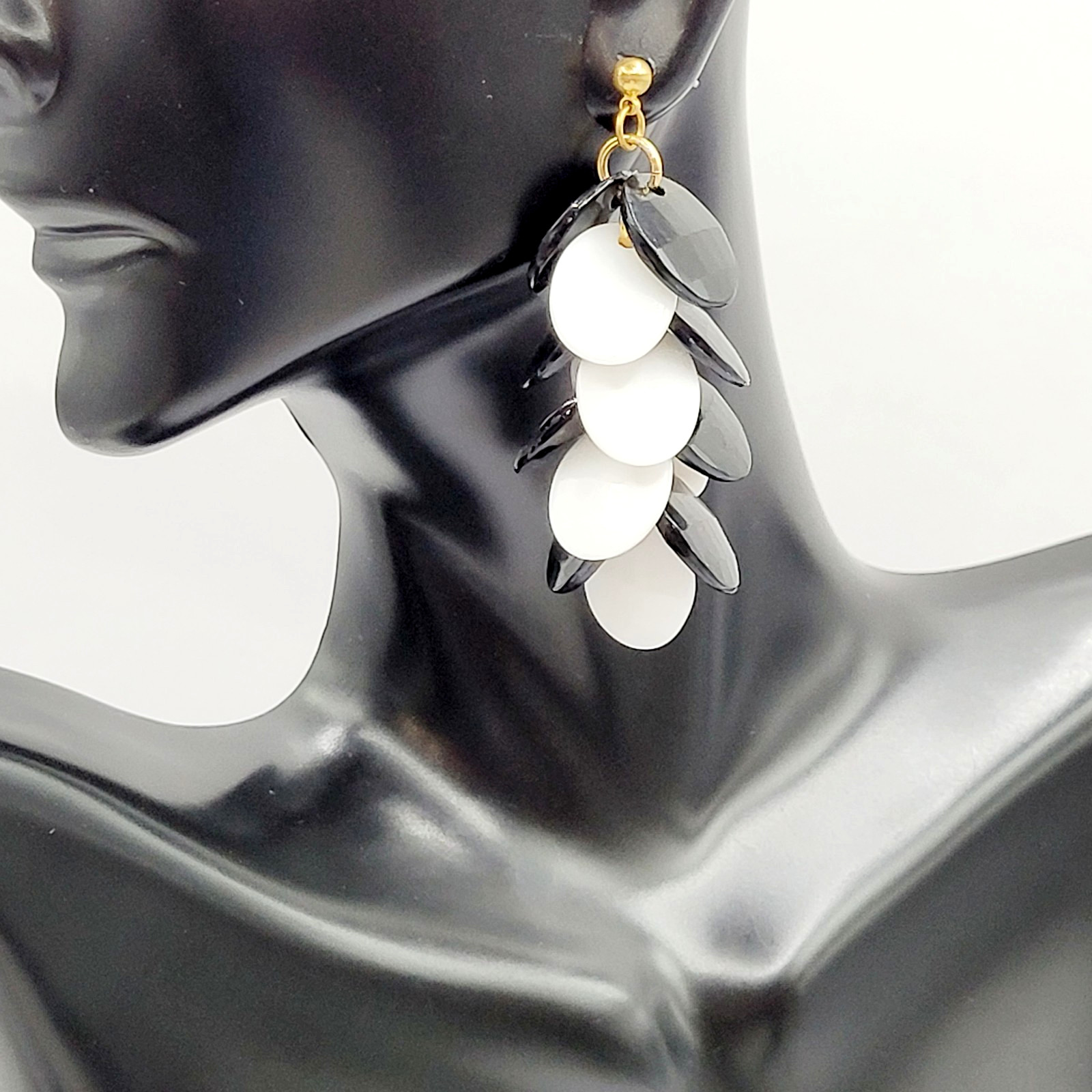 Black and White Flat Faceted Disc Dangle Long Cha Cha Style Vtg Pierced Earrings