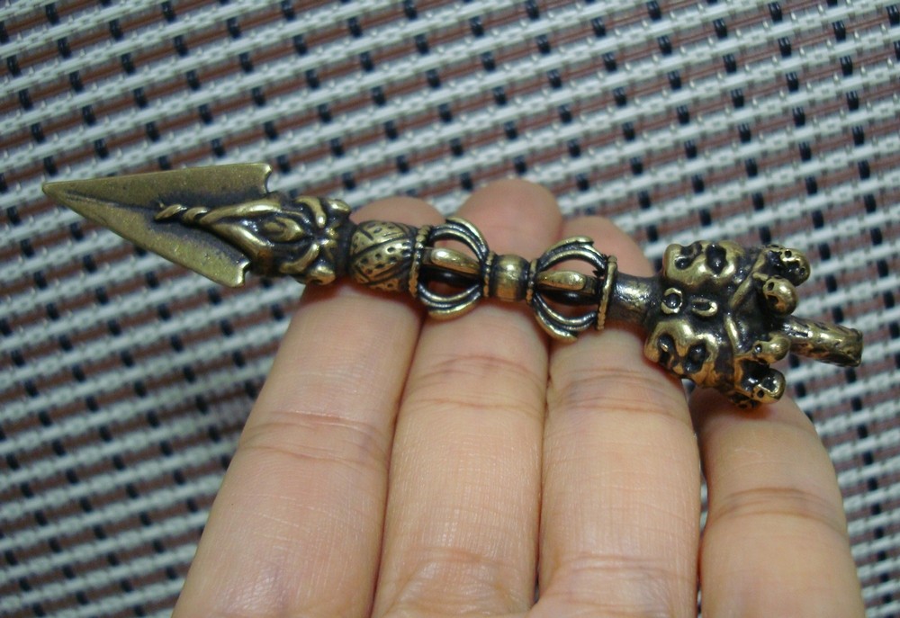 Vintage Style Pure Brass Faces Vajrakilaya Charm Pendant for Home and Bags Decor