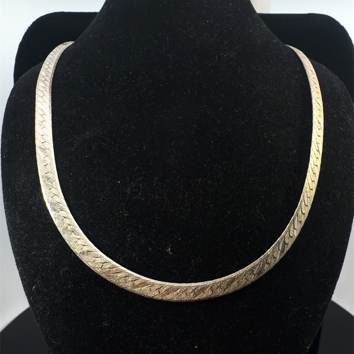 18″ 925 Sterling Silver Herringbone Chain 4.1mm 13.0 grams (WCP038143)