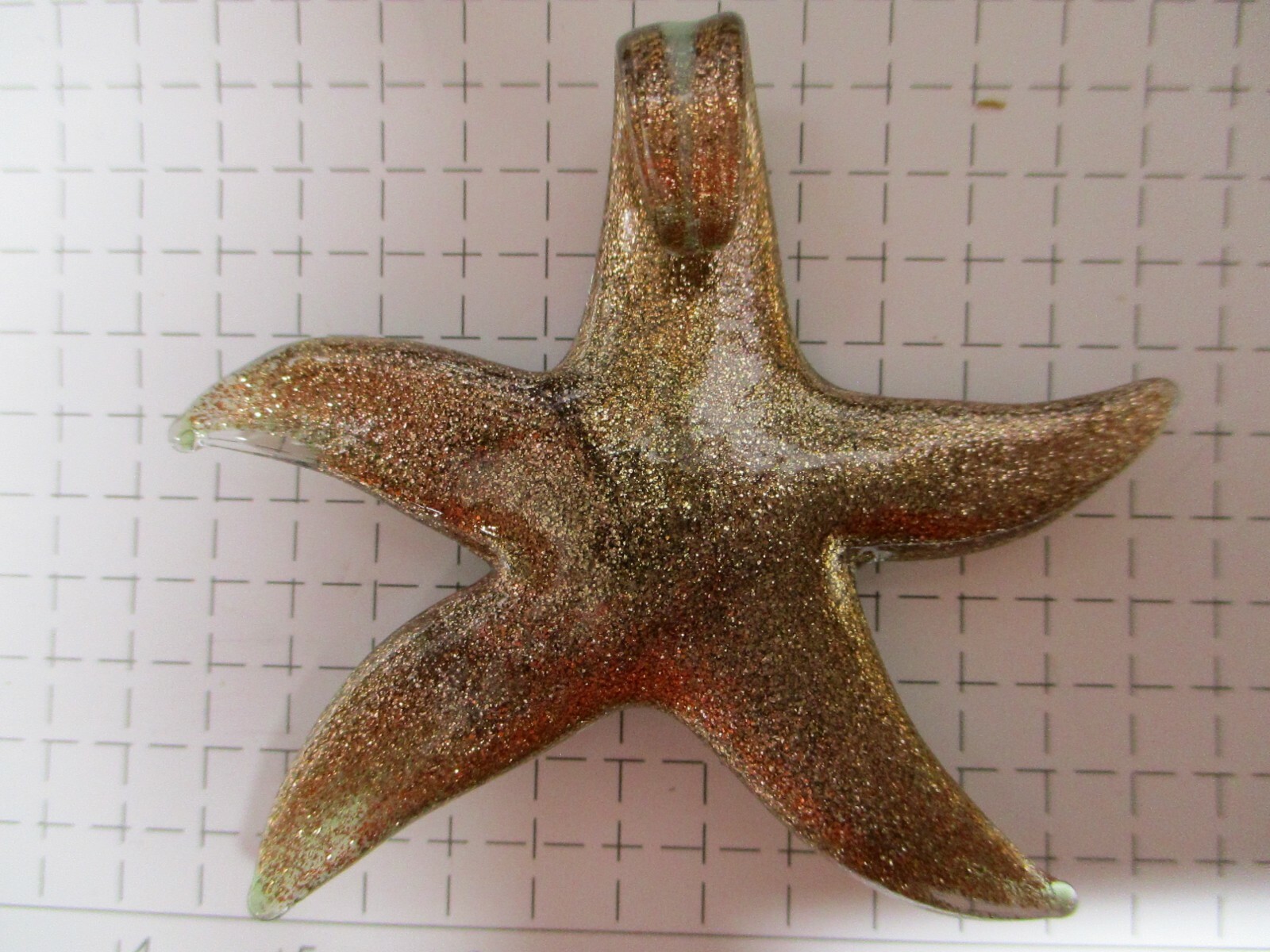 Starfish about 56mm wide, 51mm long, hole: 1pc – Olive, Black + Sand Swirls