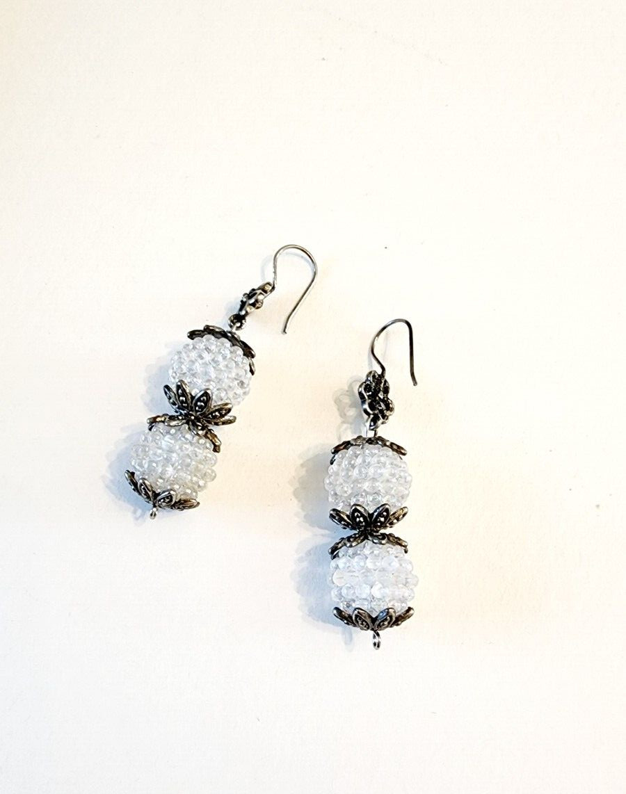 Silver tone dangle drop beaded earring 2 1/4″