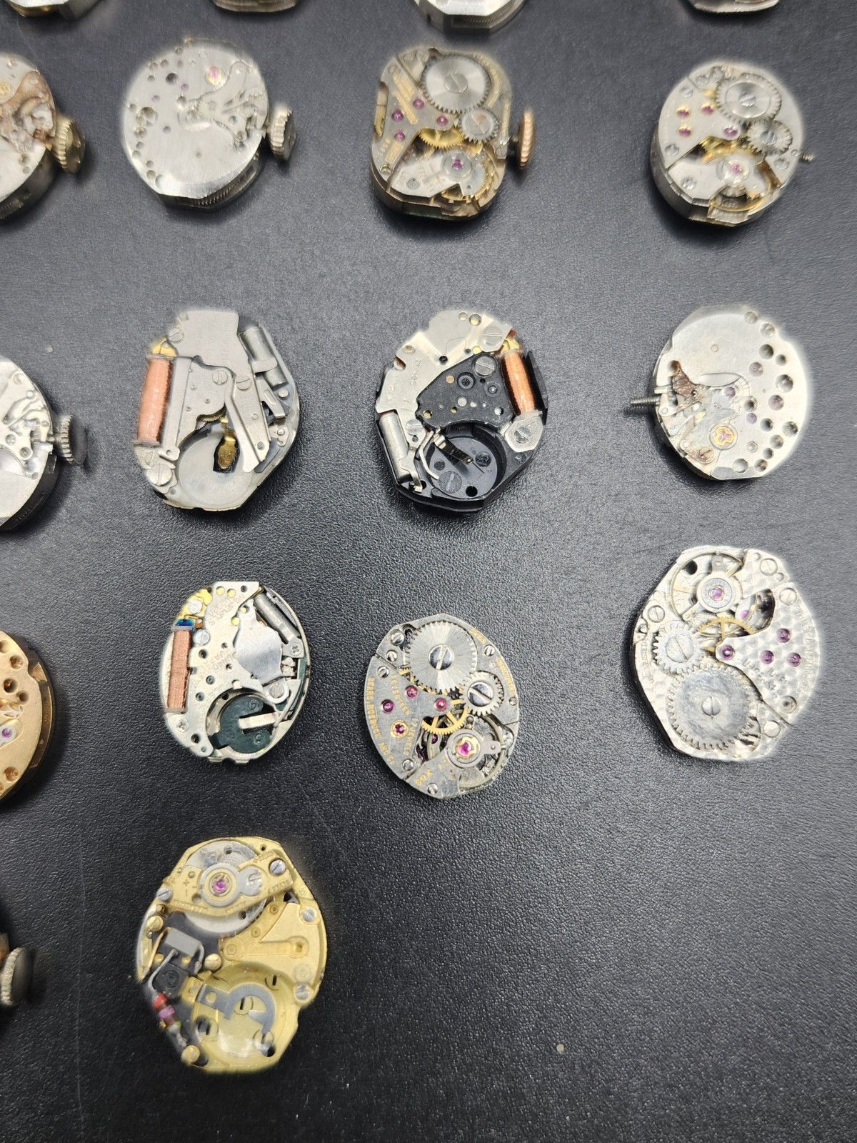 (38) Watch Movement Parts Womens Watches Used Unkown Used Silver Gold Tone