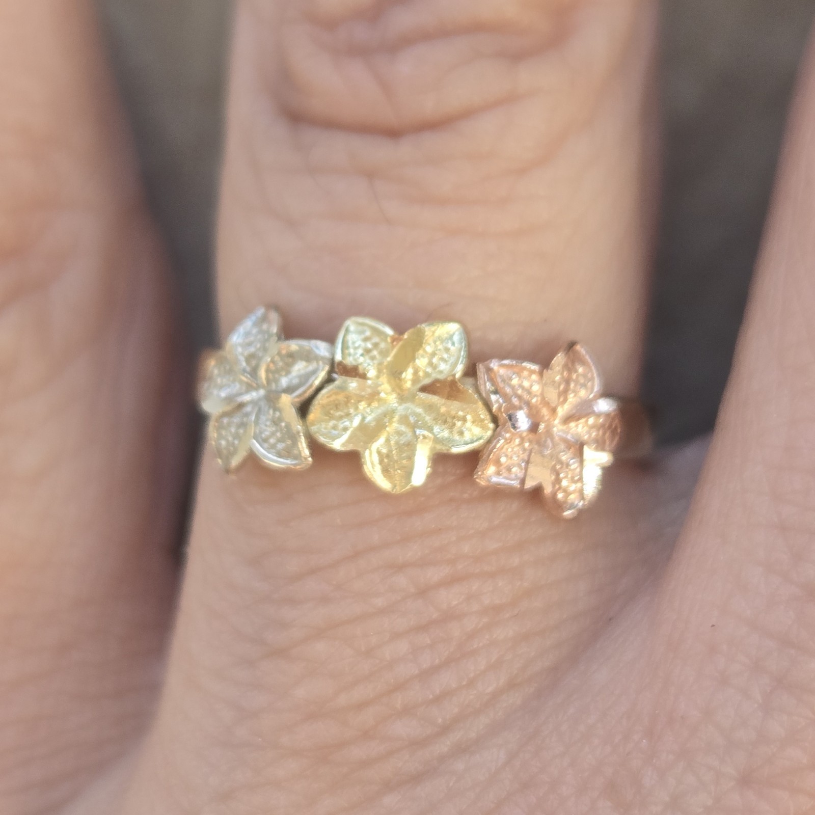 Solid 14k rose yellow White Gold flower Hibiscus ring
