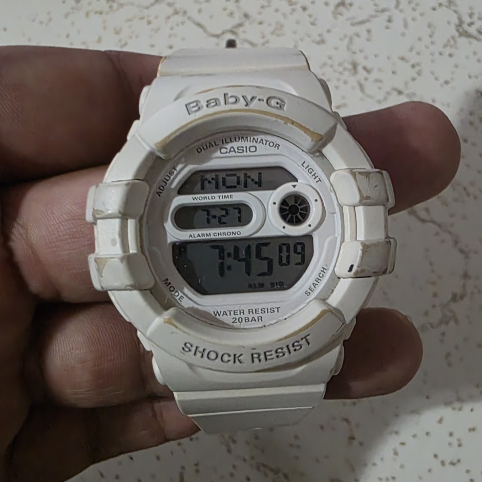 Casio Baby-G Digital Quartz 200m White Resin Watch World Time Alarm Chrono