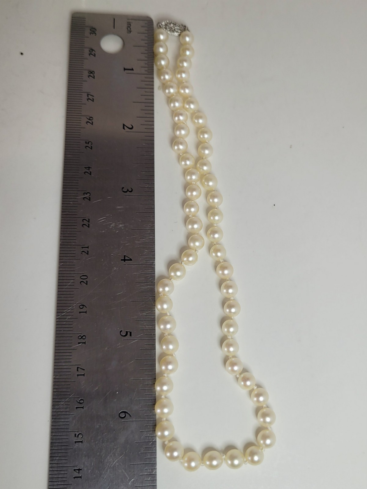 5.5mm Cultured Pearl Necklace cream white 14K Clasp vintage