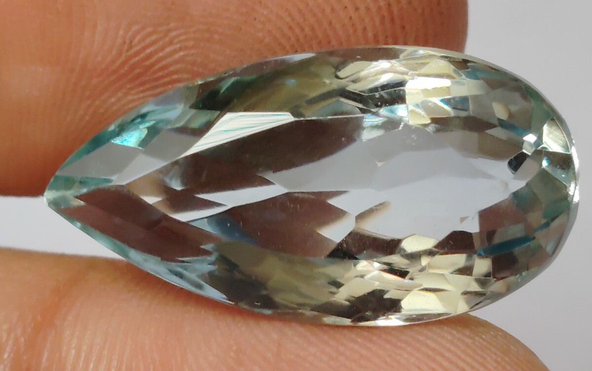 AAA+ Large Aquamarine Crystal 21.25 Ct. Pear Cut Loose Gemstone Gift for Women