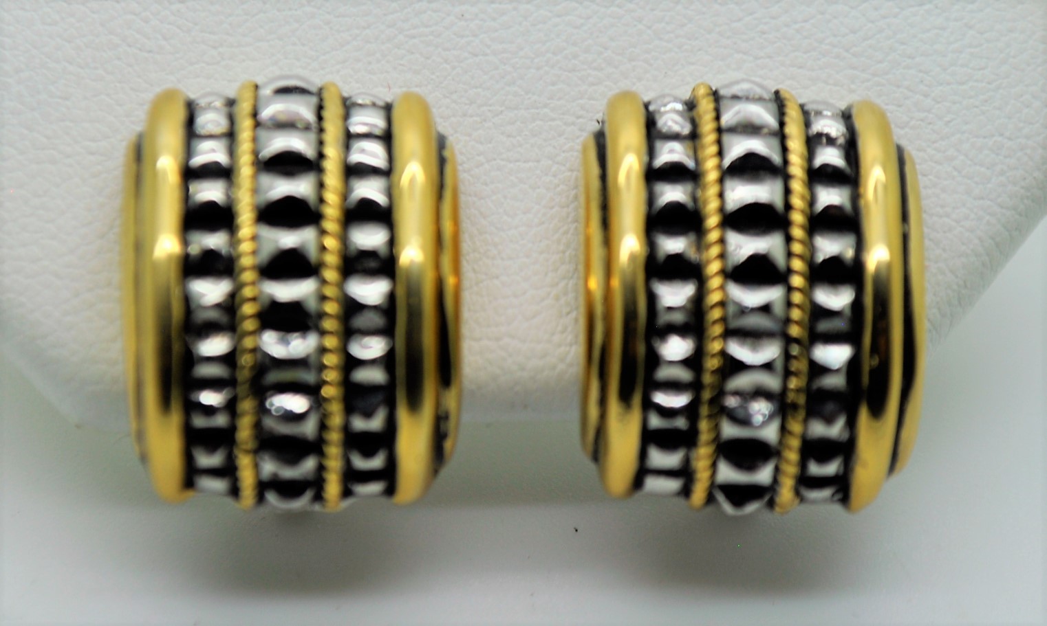 A-23 Unique & Chic CLASSIC Designer Style Two tone Clip Fashion Jewelry Earrings